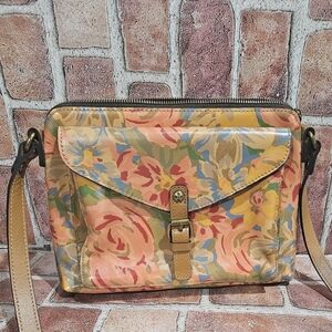 Stunning Patricia Nash Avellino Citrus Rose Collection purse